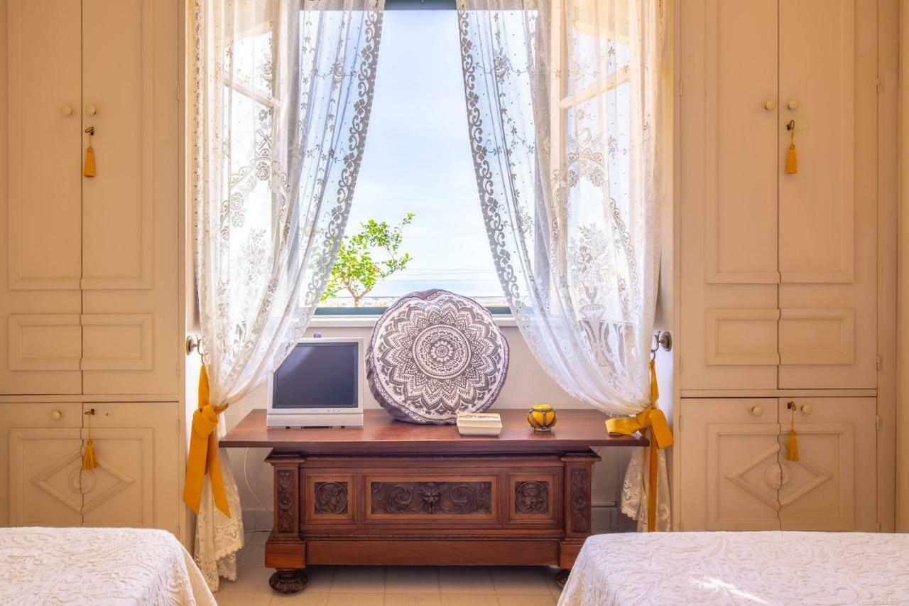 サンタ・フラーヴィア Solemar Sicilia - Casa Porto Bagneraヴィラ エクステリア 写真